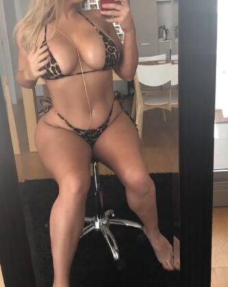 Jem Wolfie "Drive Mad" her fans with the latest video on ... - 333 x 420 jpeg 17kB