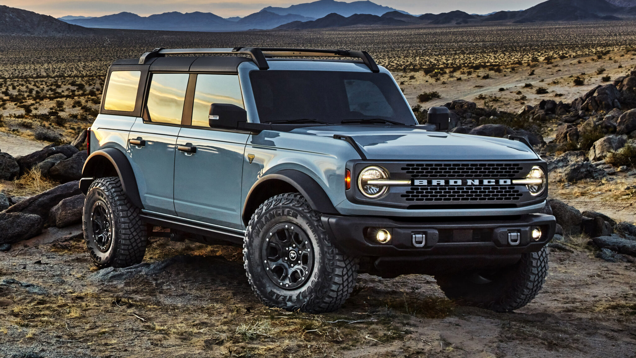 2021 Ford Bronco Revealed: An Off-Road 